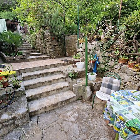 Apartments Zlatko Ičići Esterno foto