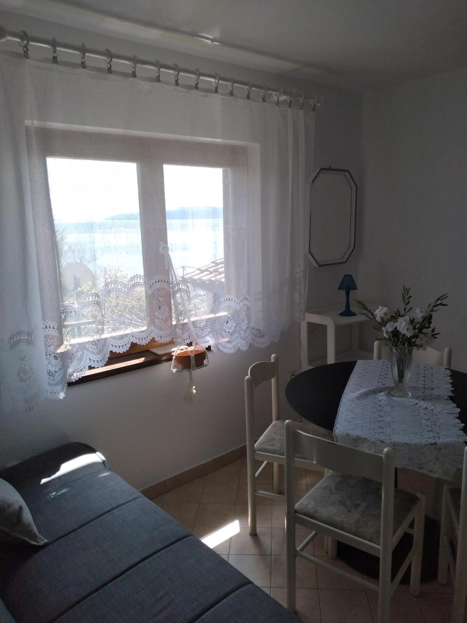 Apartments Zlatko Ičići Camera foto